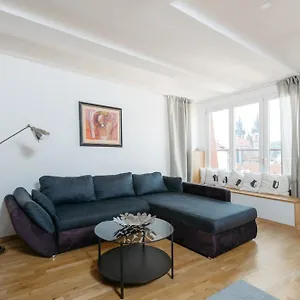 Eli Spacious With Old Town View, Parking & Ac Apartment Prag